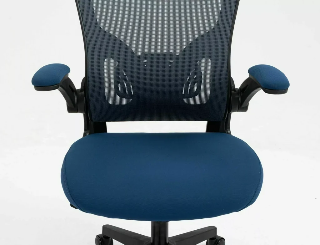 Fotel obrotowy Q-333