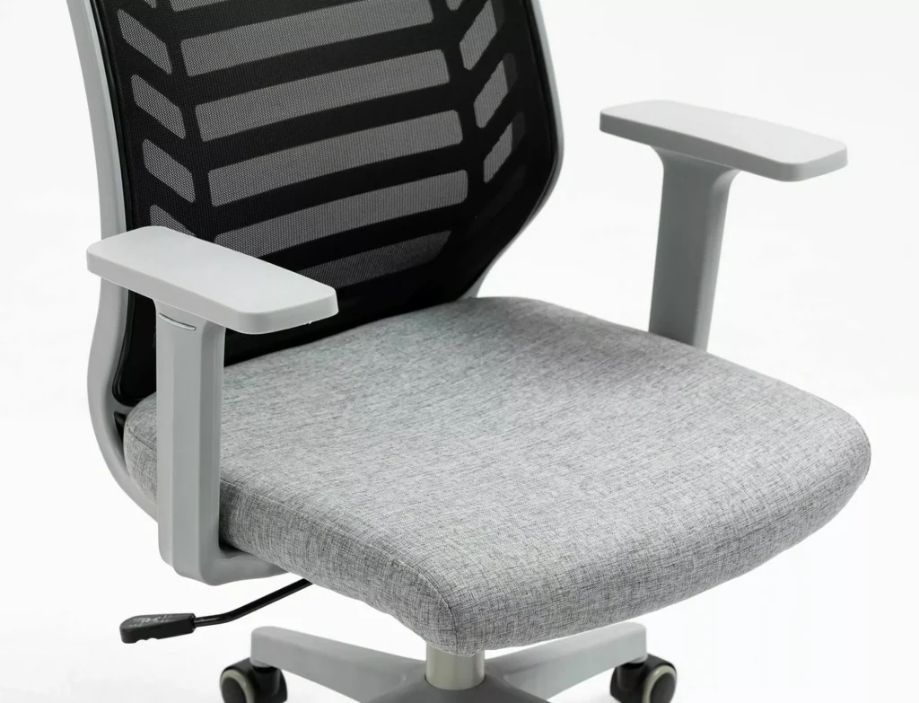 Fotel obrotowy Q-320