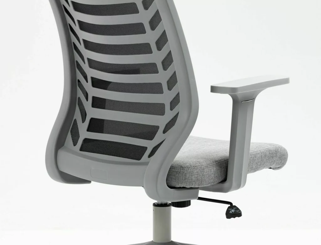 Fotel obrotowy Q-320